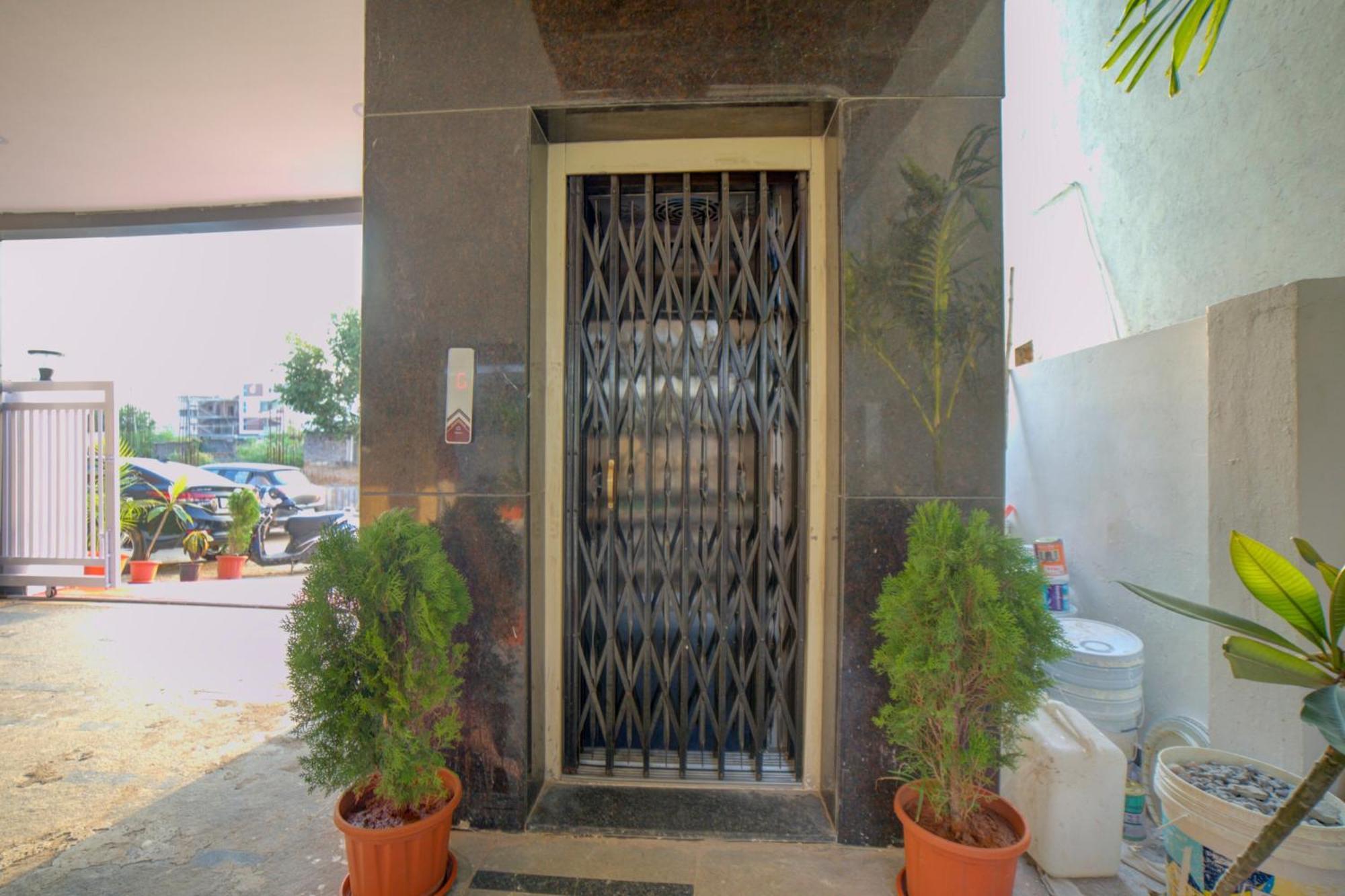 Collection O Lakeview Castle Hotel Warangal Luaran gambar